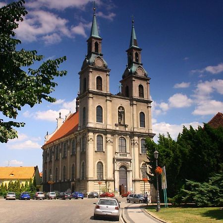 Apartament Brzeg Luaran gambar